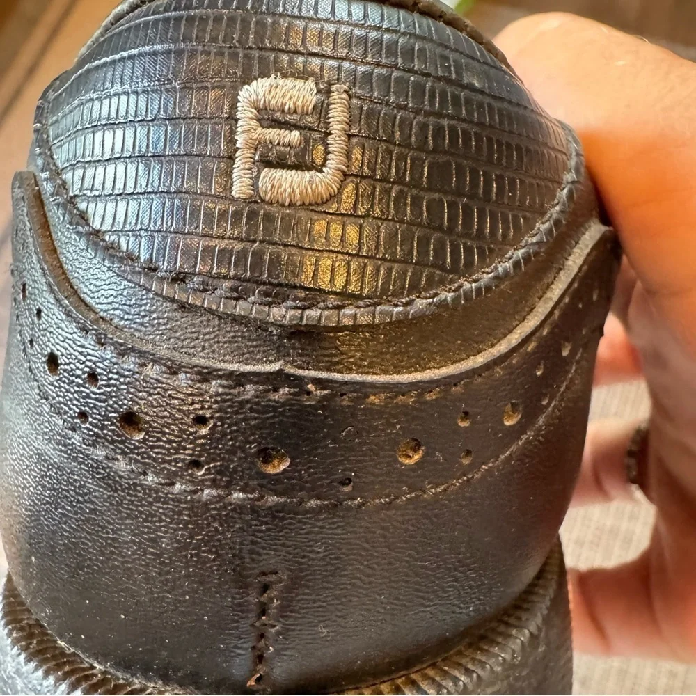 FootJoy Greenjoy Black Golf Shoes Classic Design